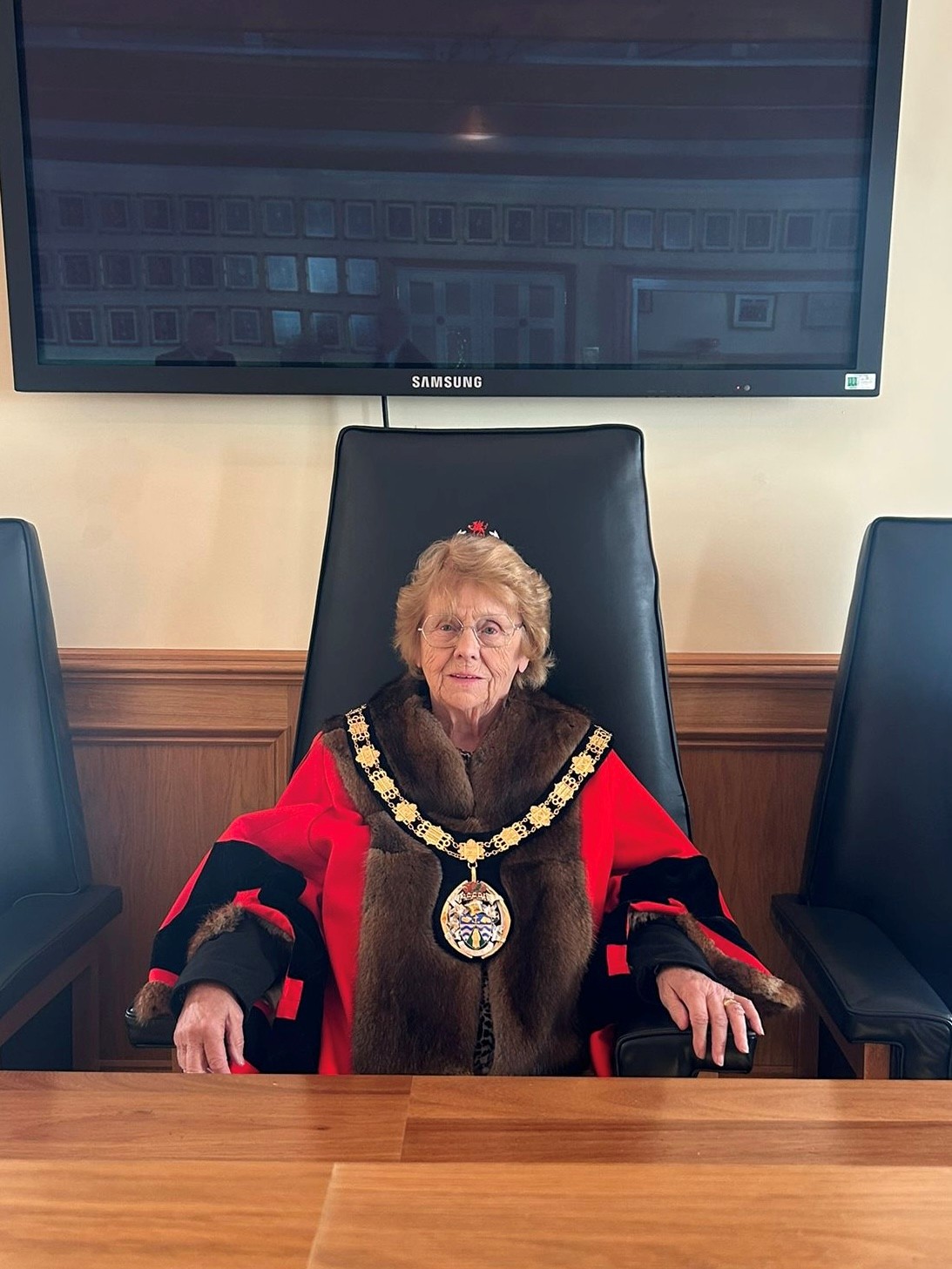 picture of current Llanelli Town Mayor